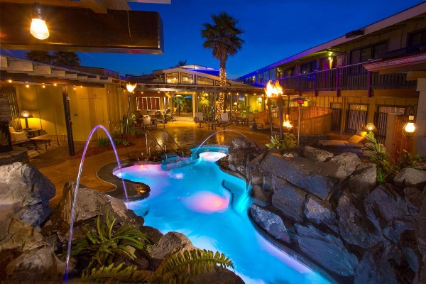 Best Western Plus Humboldt Bay Inn image 1