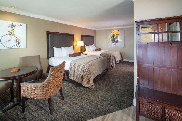 Best Western Plus Humboldt Bay Inn image 24